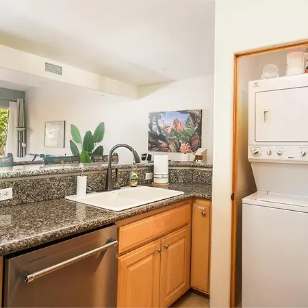 Uptown Sedona Gem: 3-Bed Townhome With Majestic Views And Central Location Exterior photo