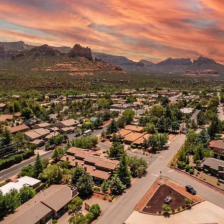 Uptown Sedona Gem: 3-Bed Townhome With Majestic Views And Central Location Exterior photo