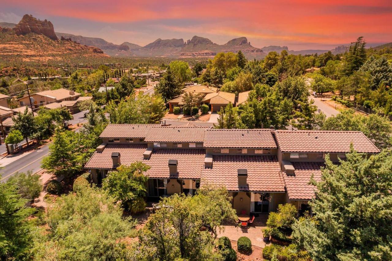 Uptown Gem: 3-bed Townhome With Majestic Views And Location Сasa de vacaciones *